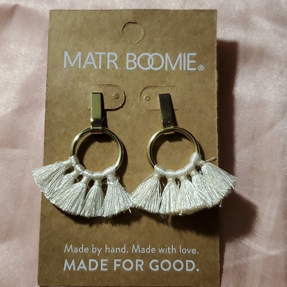 MATR BOOMIE Fringe Earrings - Picture 1 of 1